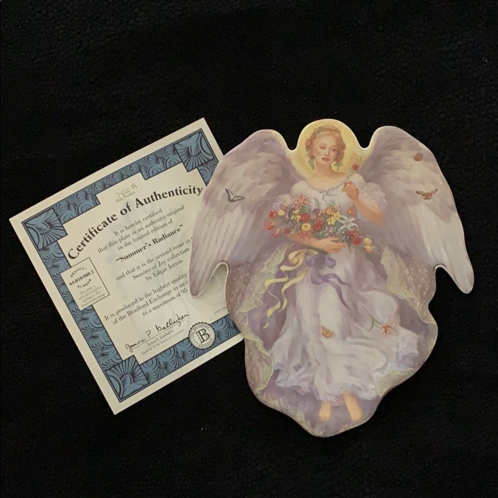 Brand new in box - Summer Radiance Angel Plate